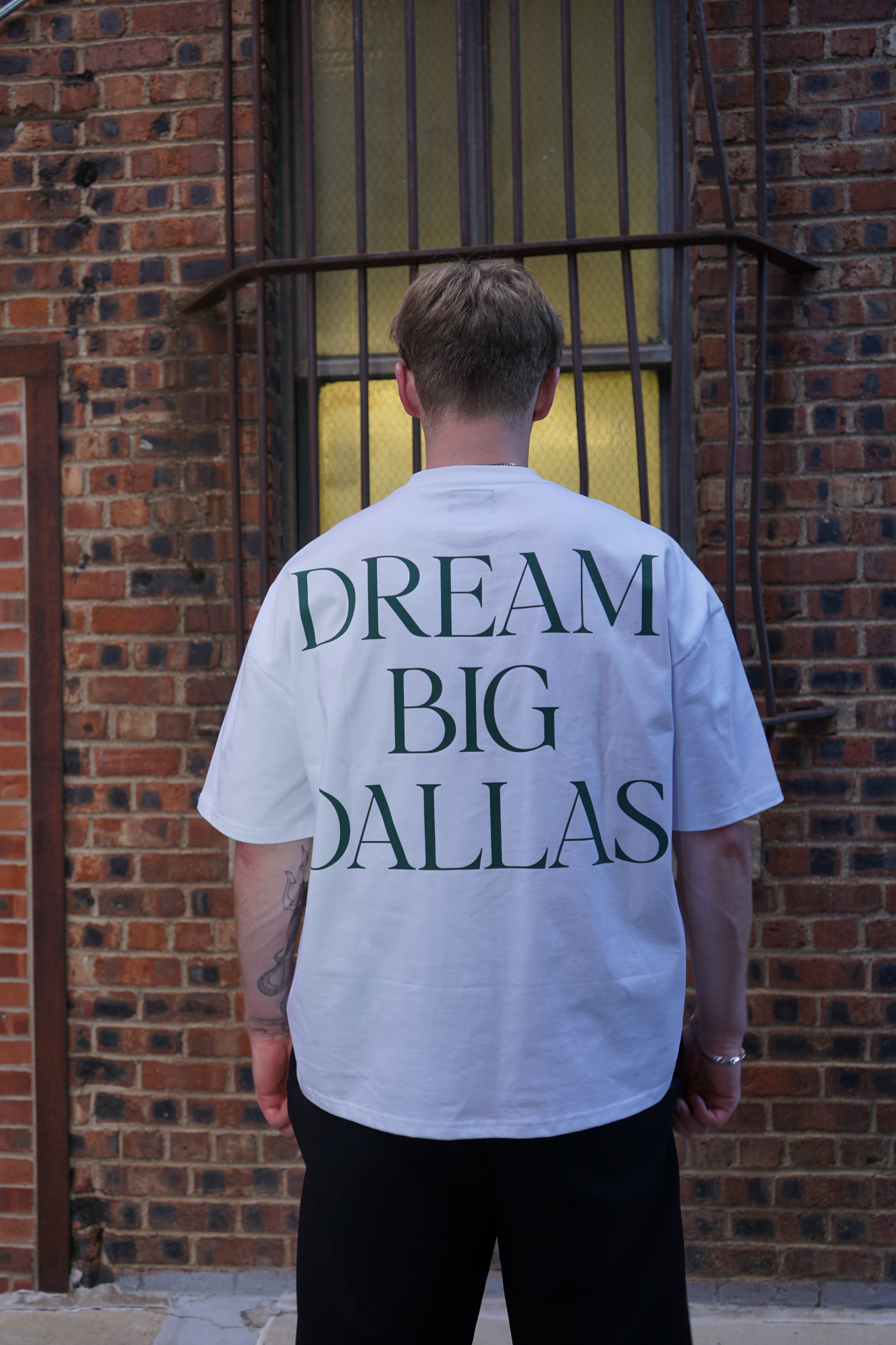 DALLAS DREAM BIG T – Placeunknownco