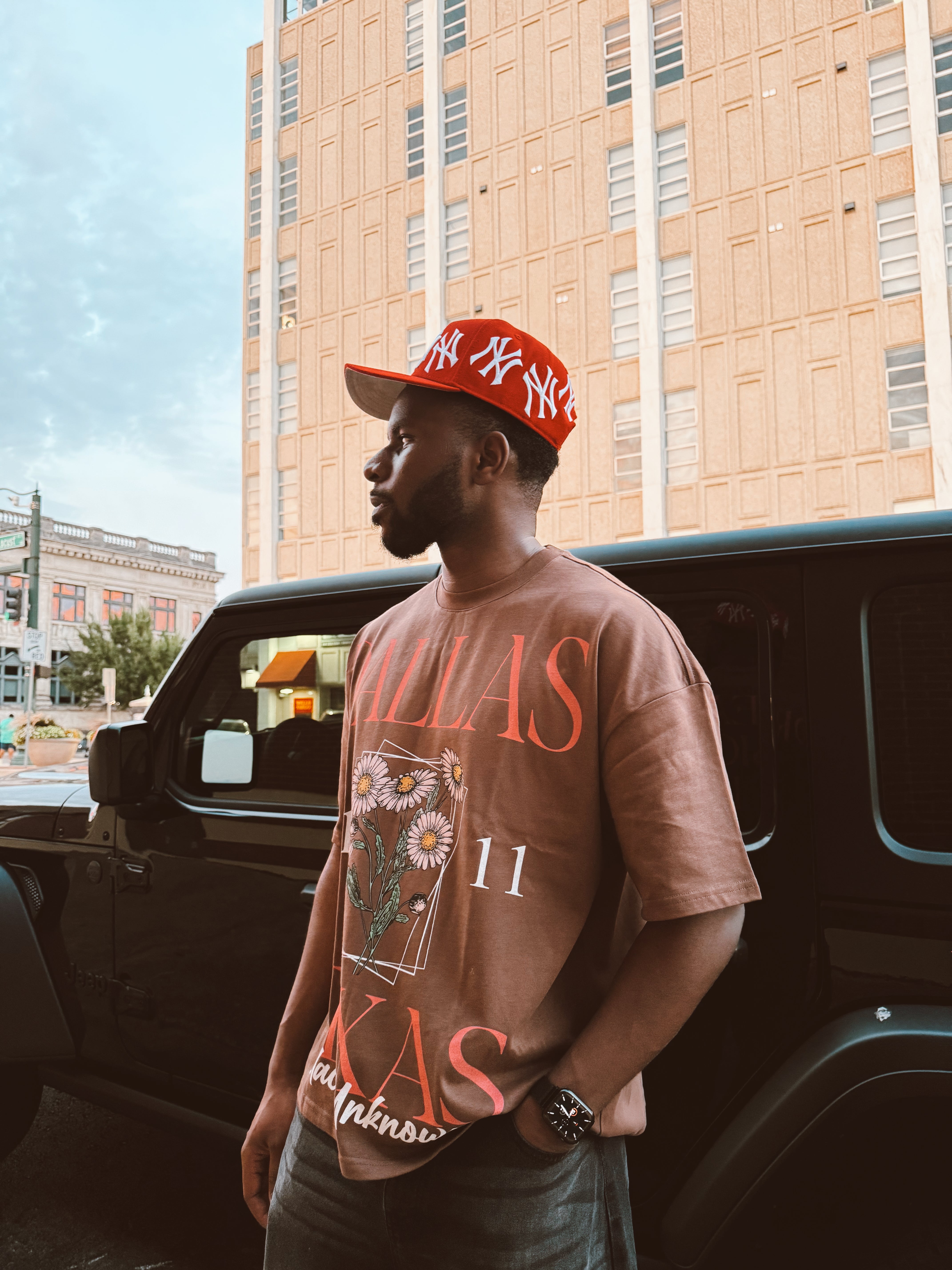 DALLAS DREAM BIG T BROWN – Placeunknownco
