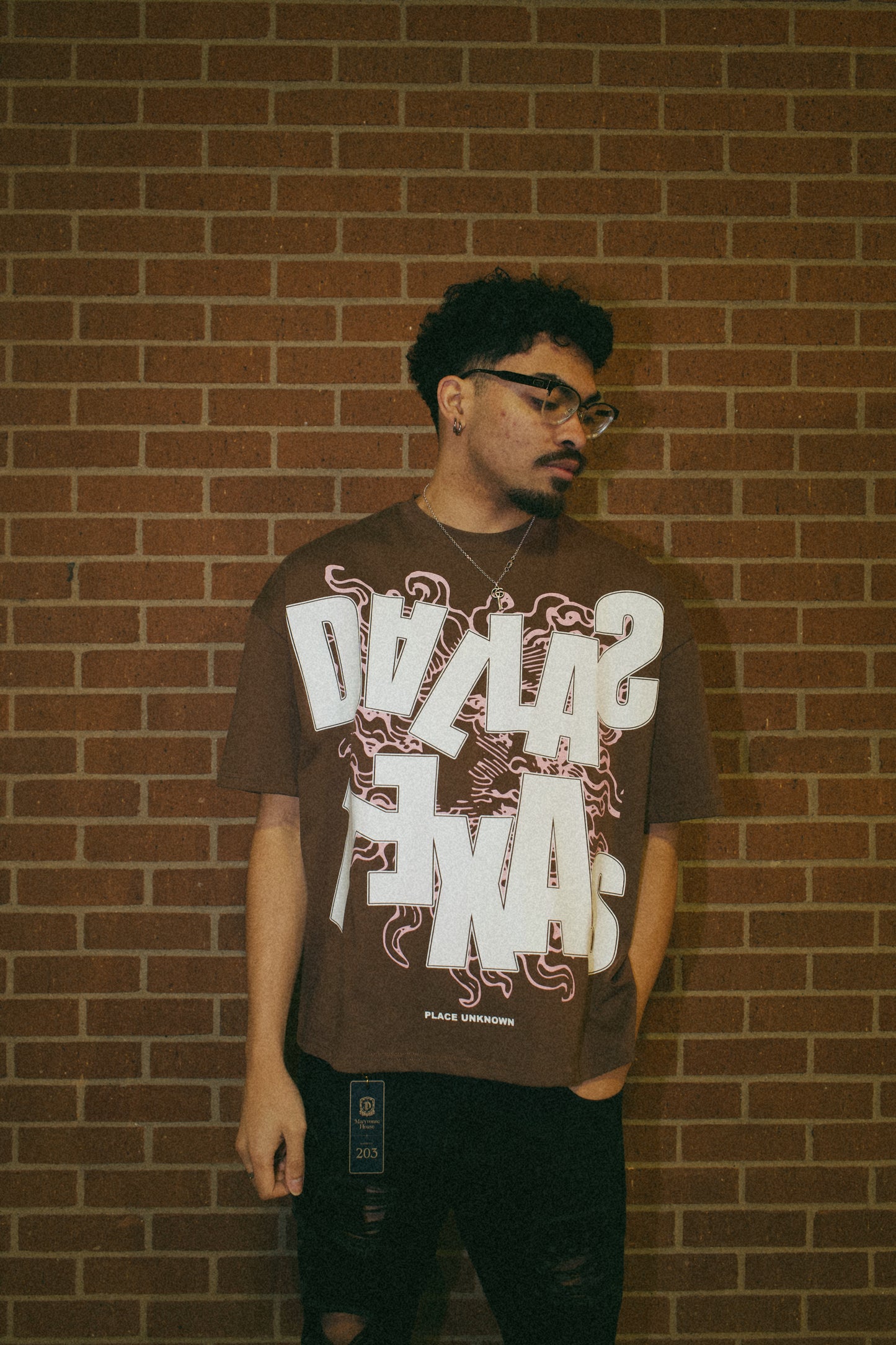 DALLAS DWYL T BROWN